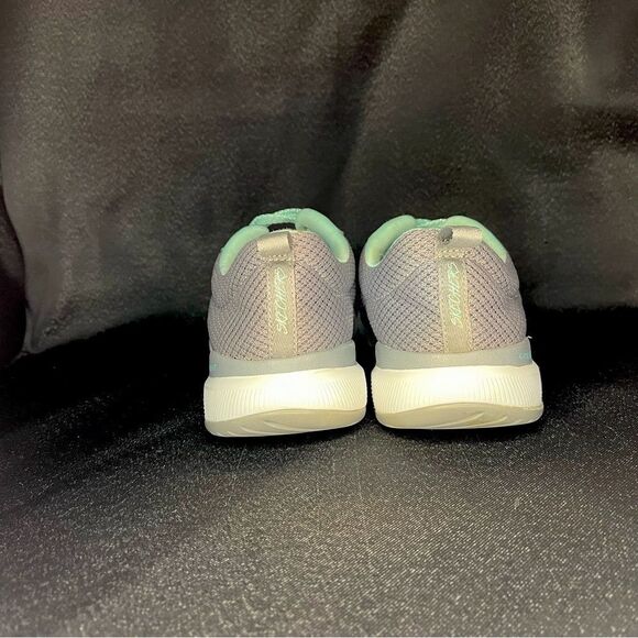 Skechers Women’s Gray and Green Sneakers with Mesh Upper - Picture 5 of 6